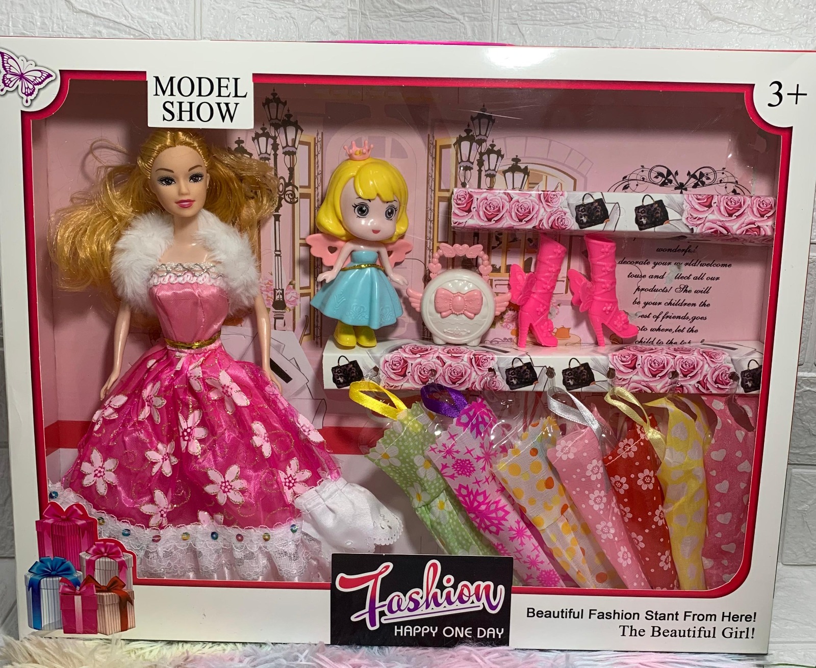 Miniatura 2 de Kit de Barbie fashionista con vestidos